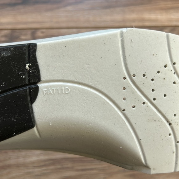 Golden Goose Gray Mid Star Shoes with Silver Glitter Laces - Picture 14 of 16